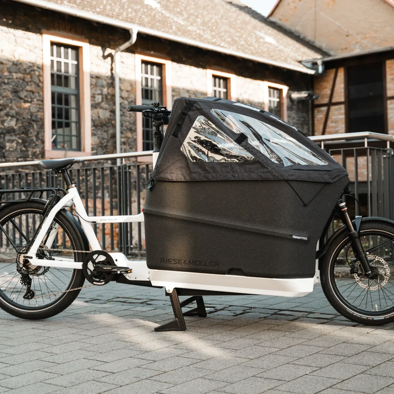 Velozeit - Fahrradladen in Hanau - Lastenrad von Riese und Müller